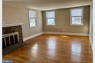 659 N Main Street #3, Doylestown, PA 18901 - Photo 5