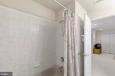 111 Grandview Drive, Warminster, PA 18974 - Photo 13