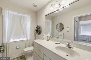 111 Grandview Dr, Warminster, PA 18974 - Photo 41