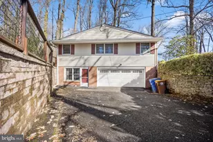105 Vernon Ln, Yardley, PA 19067 - Photo 9