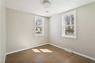 306 Grape St, Warminster, PA 18974 - Photo 21