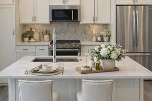 6 Oakwood Ln, Sellersville, PA 18960 - Photo 1