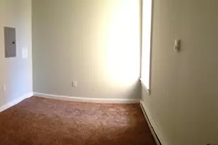 242 Mill St, Bristol, PA 19007 - Photo 11