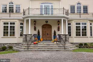 274 Pineville Rd, Newtown, PA 18940 - Photo 1