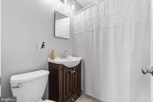 400 Clymer Ave, Morrisville, PA 19067 - Photo 17