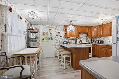 650 Pine Street, Bristol, PA 19007 - Photo 9