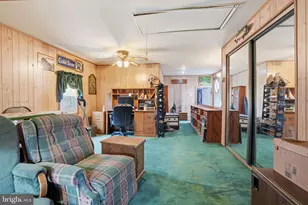 650 Pine St, Bristol, PA 19007 - Photo 19