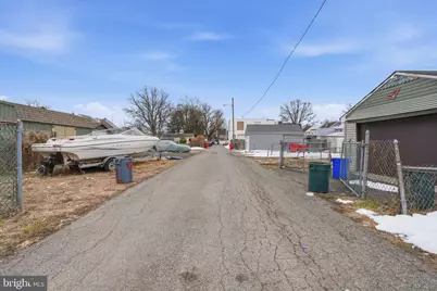 650 Pine Street, Bristol, PA 19007 - Photo 27