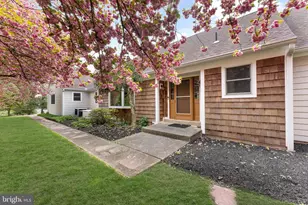 682 Whirlaway Dr, Warminster, PA 18974 - Photo 5