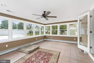 682 Whirlaway Dr, Warminster, PA 18974 - Photo 15