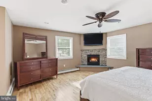 682 Whirlaway Dr, Warminster, PA 18974 - Photo 29