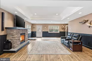 682 Whirlaway Dr, Warminster, PA 18974 - Photo 25