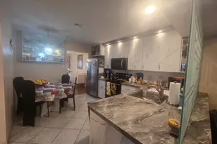 25 Bellwood Dr, Feasterville-Trevose, PA 19053 - Photo 5