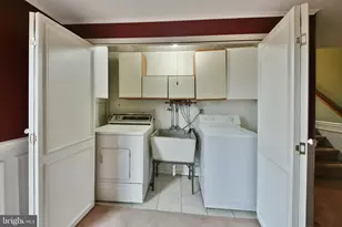 982 Mueller Rd, Warminster, PA 18974 - Photo 9