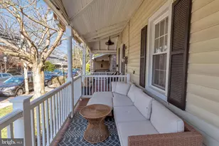 61 N Hamilton St, Doylestown, PA 18901 - Photo 3