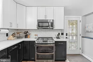 708 Barclay Ave, Morrisville, PA 19067 - Photo 7