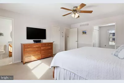 348 Burgundy Lane, Newtown, PA 18940 - Photo 33