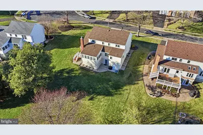 348 Burgundy Lane, Newtown, PA 18940 - Photo 5