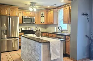 1049 Wayland Ave, Bensalem, PA 19020 - Photo 9