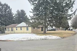 1049 Wayland Ave, Bensalem, PA 19020 - Photo 3