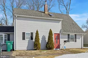 131 Ivy Hill Rd, Levittown, PA 19057 - Photo 1