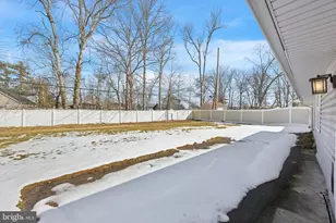 131 Ivy Hill Rd, Levittown, PA 19057 - Photo 5