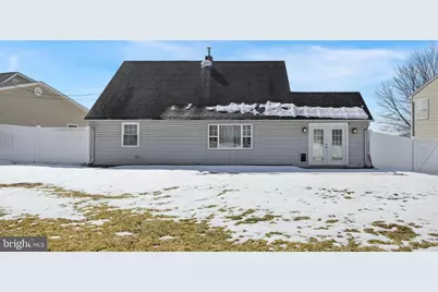 131 Ivy Hill Road, Levittown, PA 19057 - Photo 3