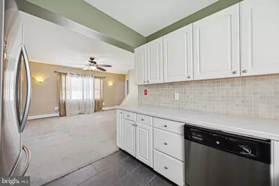 131 Ivy Hill Road, Levittown, PA 19057 - Photo 15