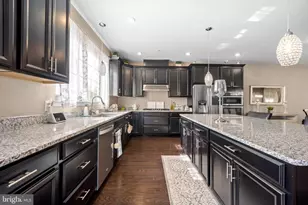 485 Rowan St, Warminster, PA 18974 - Photo 11