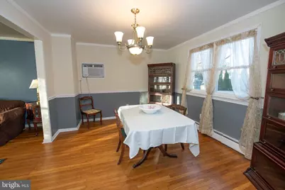 240 Clearfield Circle, Warminster, PA 18974 - Photo 9