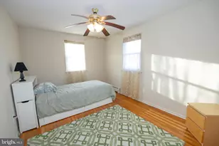 240 Clearfield Cir, Warminster, PA 18974 - Photo 43