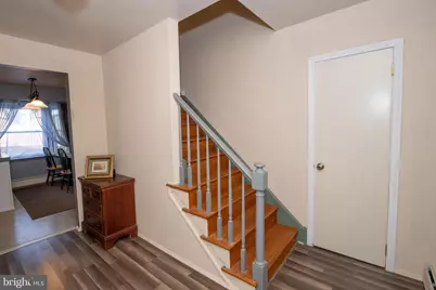 240 Clearfield Circle, Warminster, PA 18974 - Photo 3