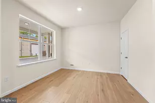 40 N 8th St, Perkasie, PA 18944 - Photo 5