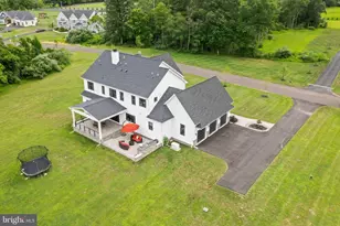 6934 Greene Mdw Ln, New Hope, PA 18938 - Photo 9