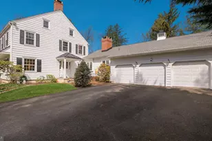 563 Pebble Hill Rd, Doylestown, PA 18901 - Photo 5