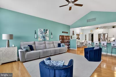 618 Bellflower Road, Langhorne, PA 19047 - Photo 9