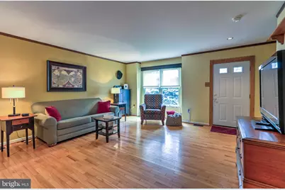 240 Green Valley Way, Chalfont, PA 18914 - Photo 7