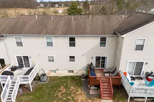 2426 Emerald Ln, Quakertown, PA 18951 - Photo 17