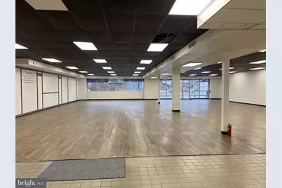 364 W Trenton Avenue, Morrisville, PA 19067 - Photo 11