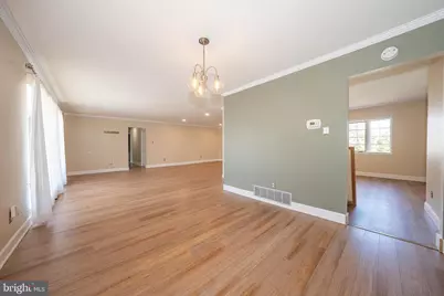 1539 W Bensalem Avenue, Bensalem, PA 19020 - Photo 9