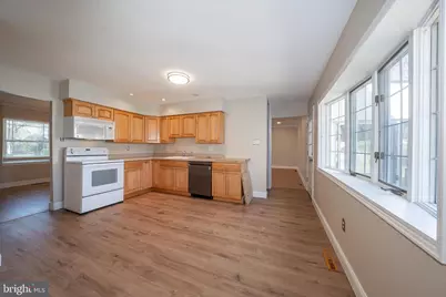 1539 W Bensalem Avenue, Bensalem, PA 19020 - Photo 15