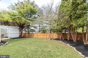 272 Stanford Pl, Newtown, PA 18940 - Photo 49