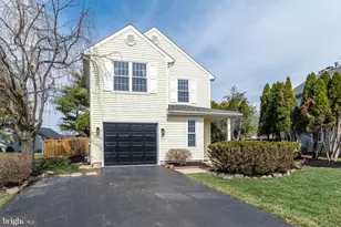 272 Stanford Pl, Newtown, PA 18940 - Photo 5