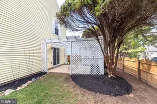 272 Stanford Pl, Newtown, PA 18940 - Photo 47