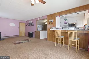 79 Autumn Ln, Levittown, PA 19055 - Photo 5