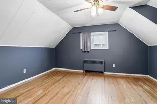 79 Autumn Ln, Levittown, PA 19055 - Photo 19