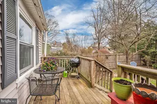 35 E Hendrickson Ave, Morrisville, PA 19067 - Photo 19