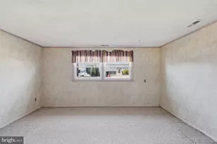 403 Byron Rd, Warminster, PA 18974 - Photo 51