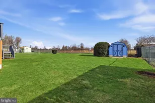 403 Byron Rd, Warminster, PA 18974 - Photo 47