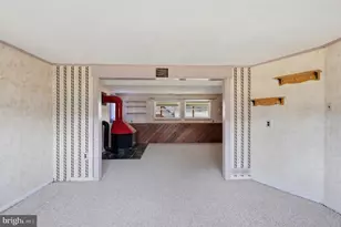 403 Byron Rd, Warminster, PA 18974 - Photo 49